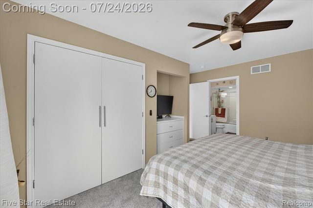 3556 Shady Beach Boulevard, Orchard Lake, MI 48324