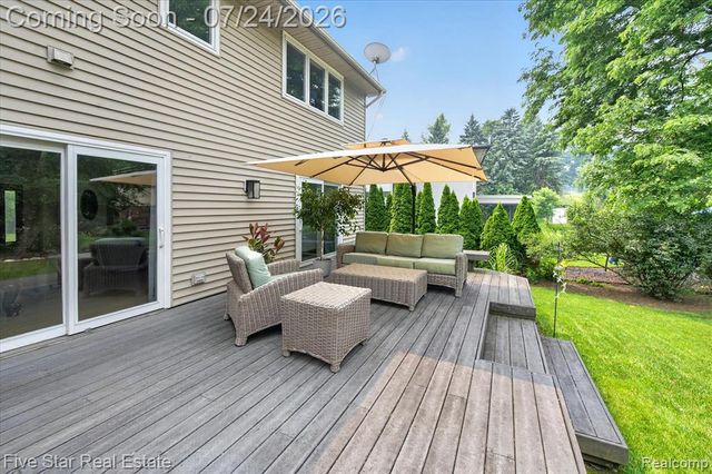 3556 Shady Beach Boulevard, Orchard Lake, MI 48324