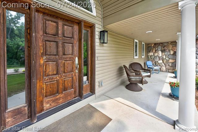 3556 Shady Beach Boulevard, Orchard Lake, MI 48324