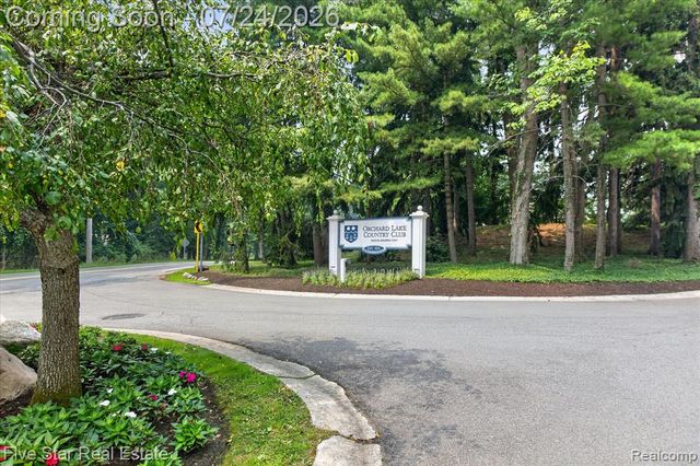 3556 Shady Beach Boulevard, Orchard Lake, MI 48324