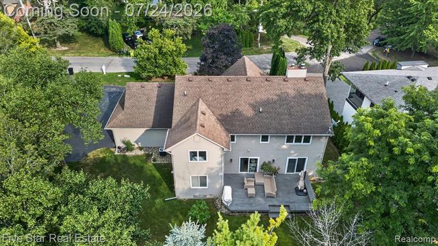 3556 Shady Beach Boulevard, Orchard Lake, MI 48324