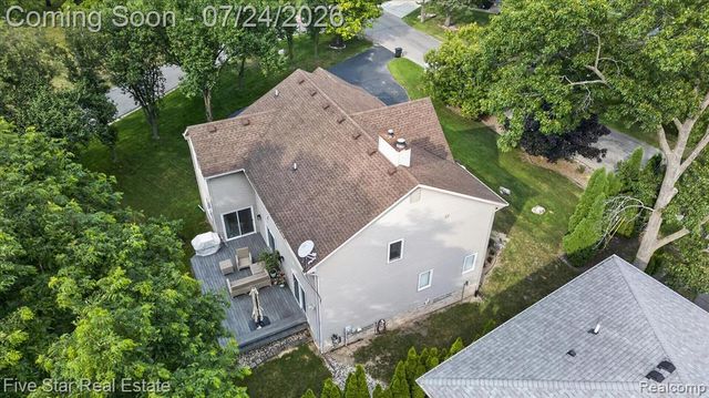 3556 Shady Beach Boulevard, Orchard Lake, MI 48324