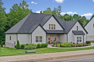1765 Powell Rd, Clarksville, TN 37043