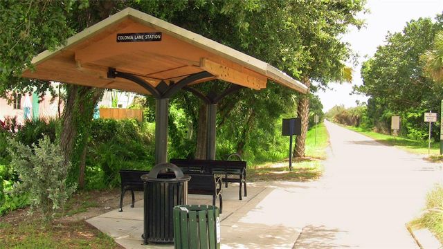 1048 BRADBERRY DRIVE, Nokomis, FL 34275