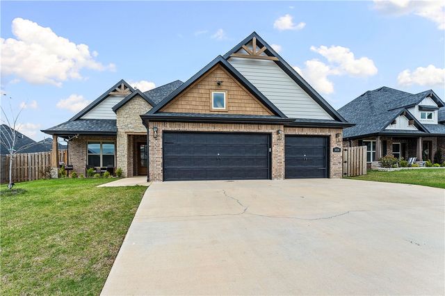 1430 Paragon Drive, Centerton, AR 72719