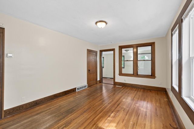 1117 Westminster Street, Saint Paul, MN 55130