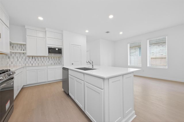 13071 Pine Trace Street, Montgomery, TX 77316