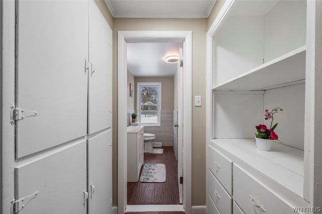 5869 Broadway Street, Lancaster, NY 14086