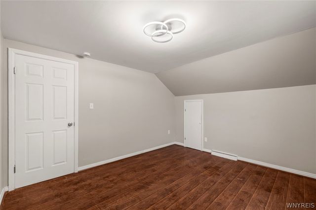 5869 Broadway Street, Lancaster, NY 14086