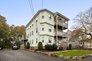 64 Crapo St 2, Bridgewater, MA 02324