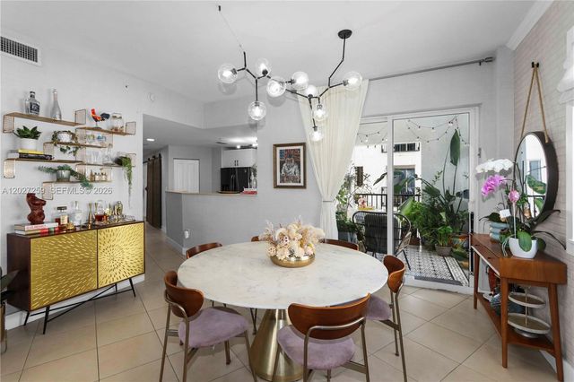 10 Aragon Ave 1106, Coral Gables, FL 33134