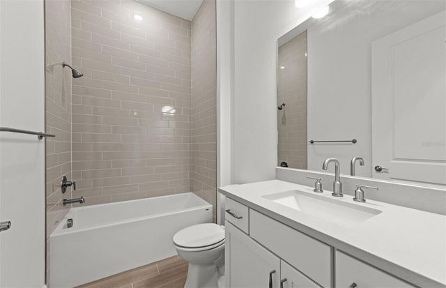 4806 EMPIRE LANDING RUN, Lakewood Ranch, FL 34211