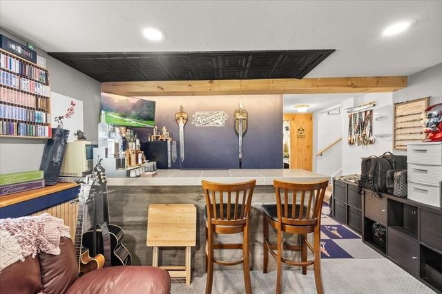 359 Plain St, Brockton, MA 02302
