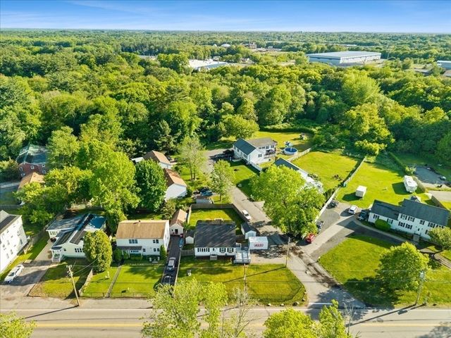 359 Plain St, Brockton, MA 02302