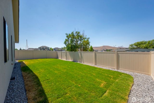 1149 9th Avenue NE, Ephrata, WA 98823