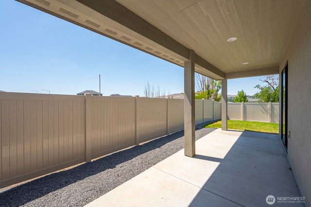 1149 9th Avenue NE, Ephrata, WA 98823