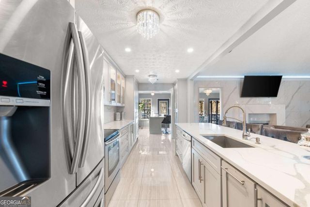 1541 Wynfield Drive, Auburn, GA 30011