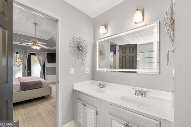 1541 Wynfield Drive, Auburn, GA 30011