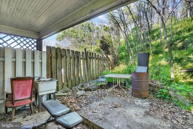 120 CHURCH ST, Glen Rock, PA 17327