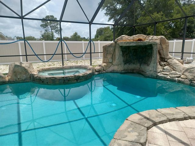 10 ROCKEFELLER DRIVE, Palm Coast, FL 32164