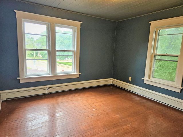 802 CEAPE AVENUE, Oshkosh, WI 54901