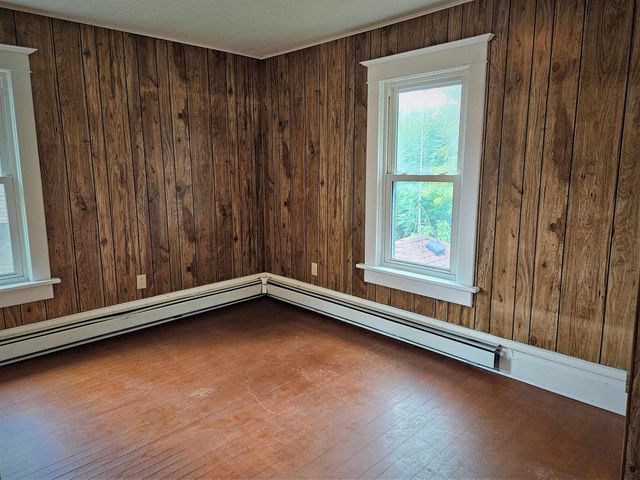 802 CEAPE AVENUE, Oshkosh, WI 54901