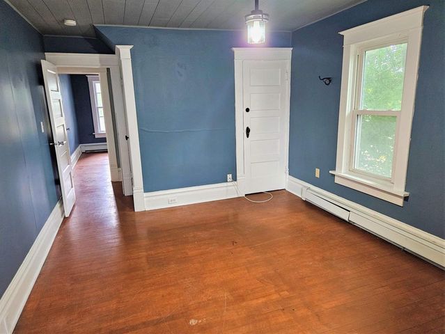 802 CEAPE AVENUE, Oshkosh, WI 54901