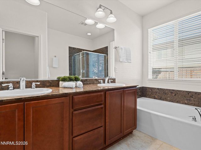 10819 Oakhaven Drive, Reno, NV 89521