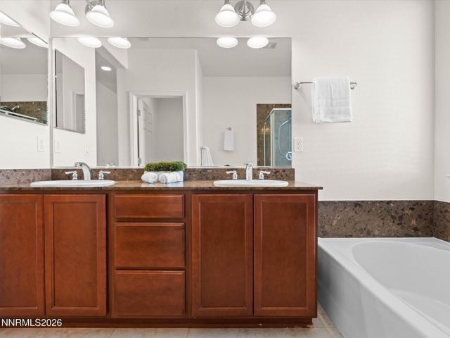 10819 Oakhaven Drive, Reno, NV 89521