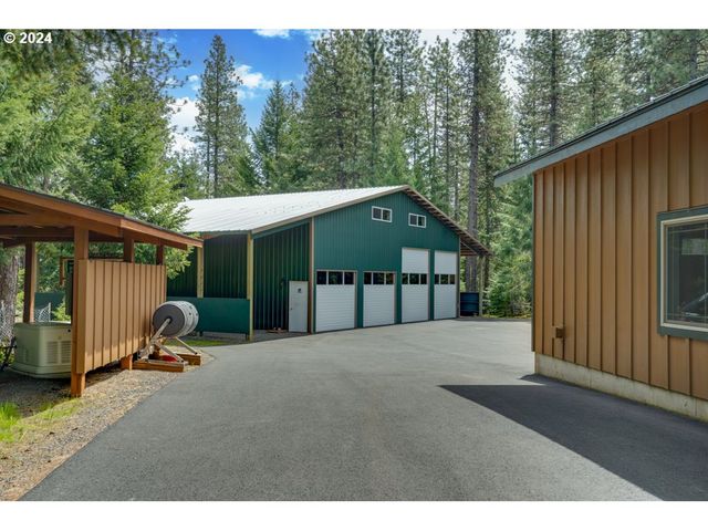 36 LONESOME PINES Dr, Trout Lake, WA 98650