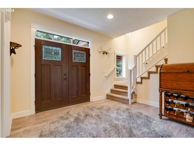 36 LONESOME PINES Dr, Trout Lake, WA 98650