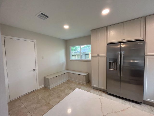 7761 High Village Drive, Houston, TX 77095