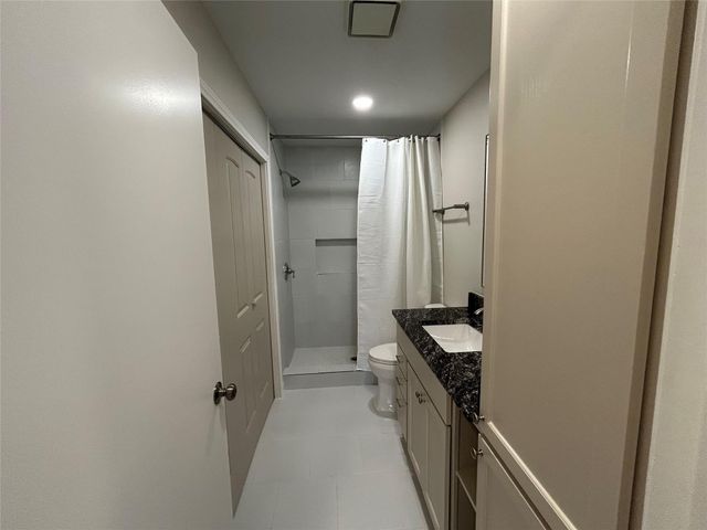 7761 High Village Drive, Houston, TX 77095