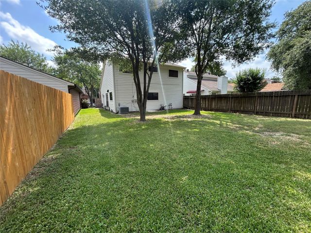 7761 High Village Drive, Houston, TX 77095