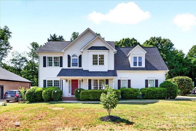 13218 Willow Breeze Lane, Huntersville, NC 28078