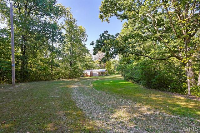 145 Eagle Ridge Lane, Winfield, MO 63389
