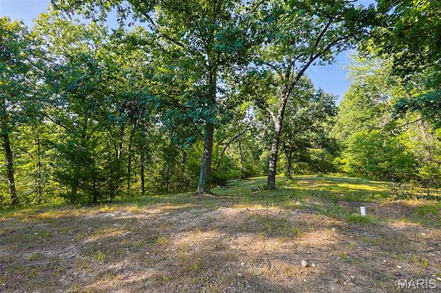 145 Eagle Ridge Lane, Winfield, MO 63389