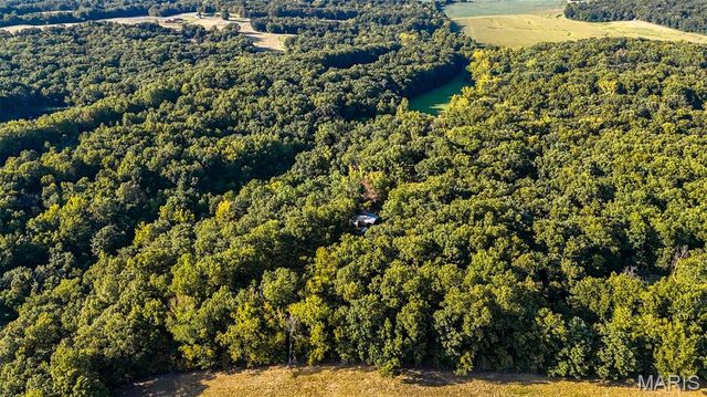 145 Eagle Ridge Lane, Winfield, MO 63389