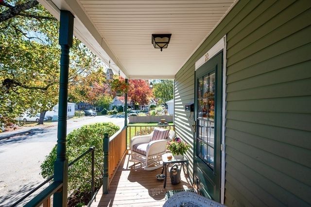 22 Anderson Ave, Worcester, MA 01604