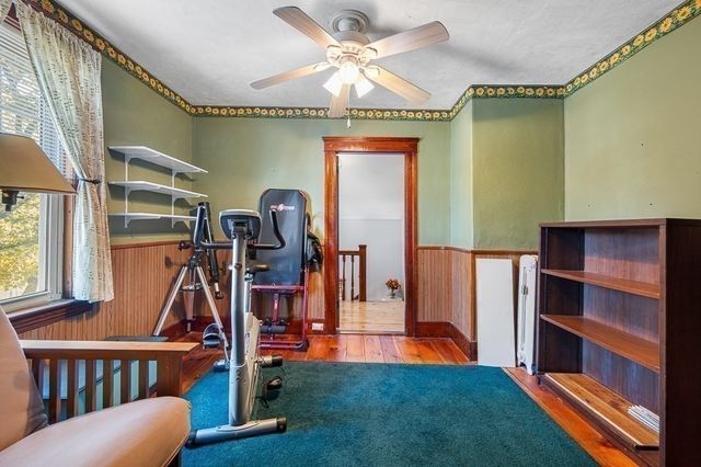 22 Anderson Ave, Worcester, MA 01604