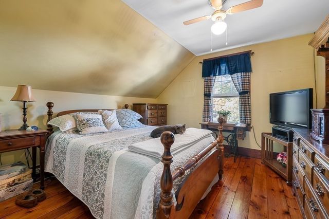 22 Anderson Ave, Worcester, MA 01604