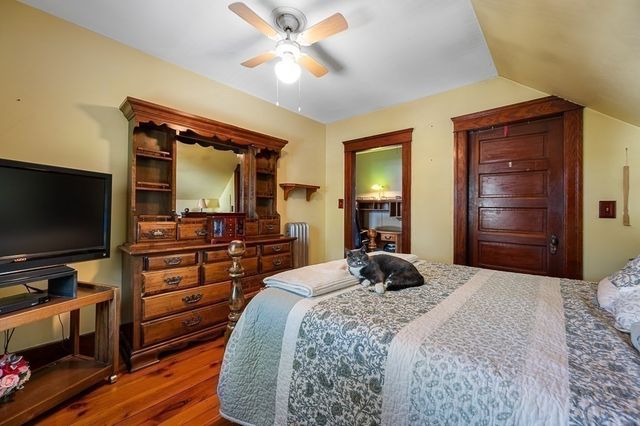 22 Anderson Ave, Worcester, MA 01604