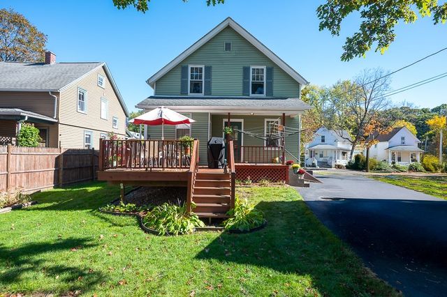 22 Anderson Ave, Worcester, MA 01604