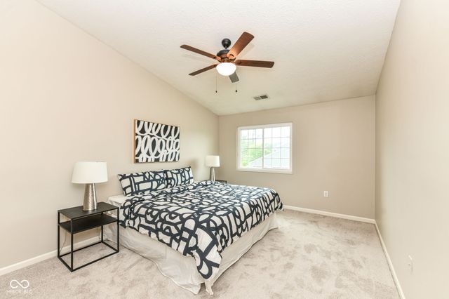 211 Faulkner Court 207, Carmel, IN 46032