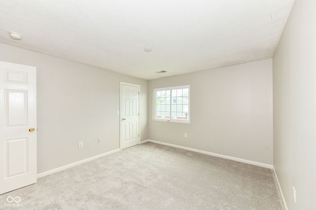 211 Faulkner Court 207, Carmel, IN 46032