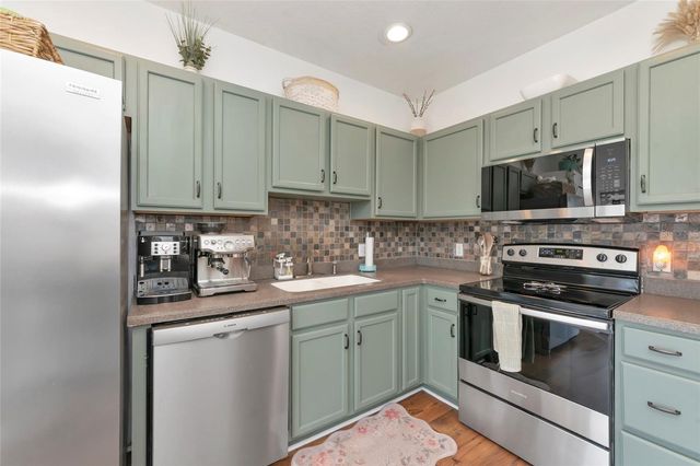 12534 EVINGTON POINT DRIVE, Riverview, FL 33579