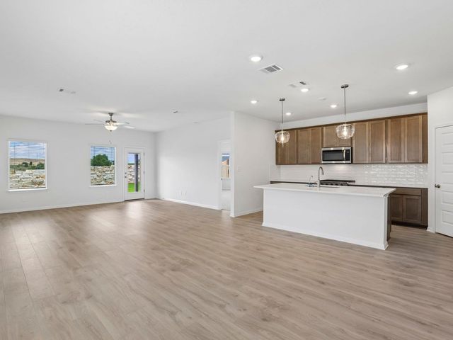 13305 Rindle Reach DR, Buda, TX 78610