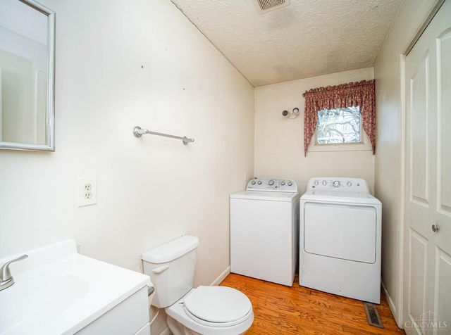 105 Belfast Pike, Hillsboro, OH 45133