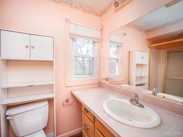 105 Belfast Pike, Hillsboro, OH 45133