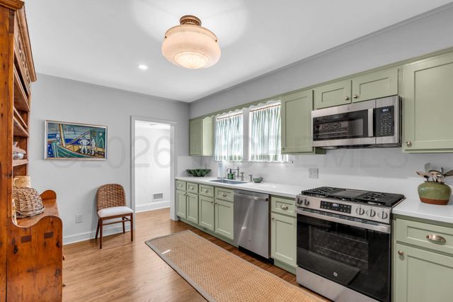 204 Monroe Avenue, Spring Lake, NJ 07762